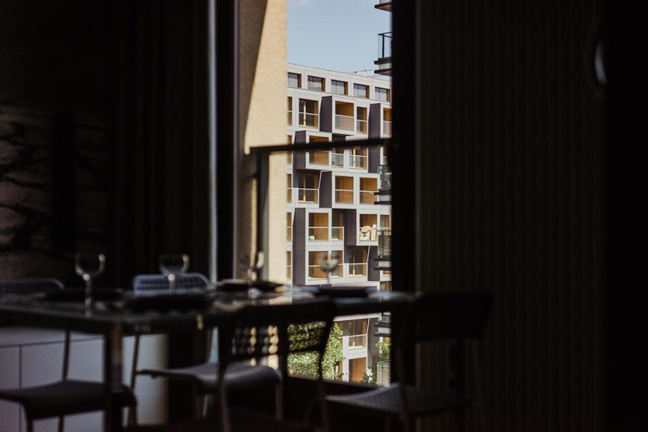 Kolejowa Aparthotel Warszawa Exteriör bild
