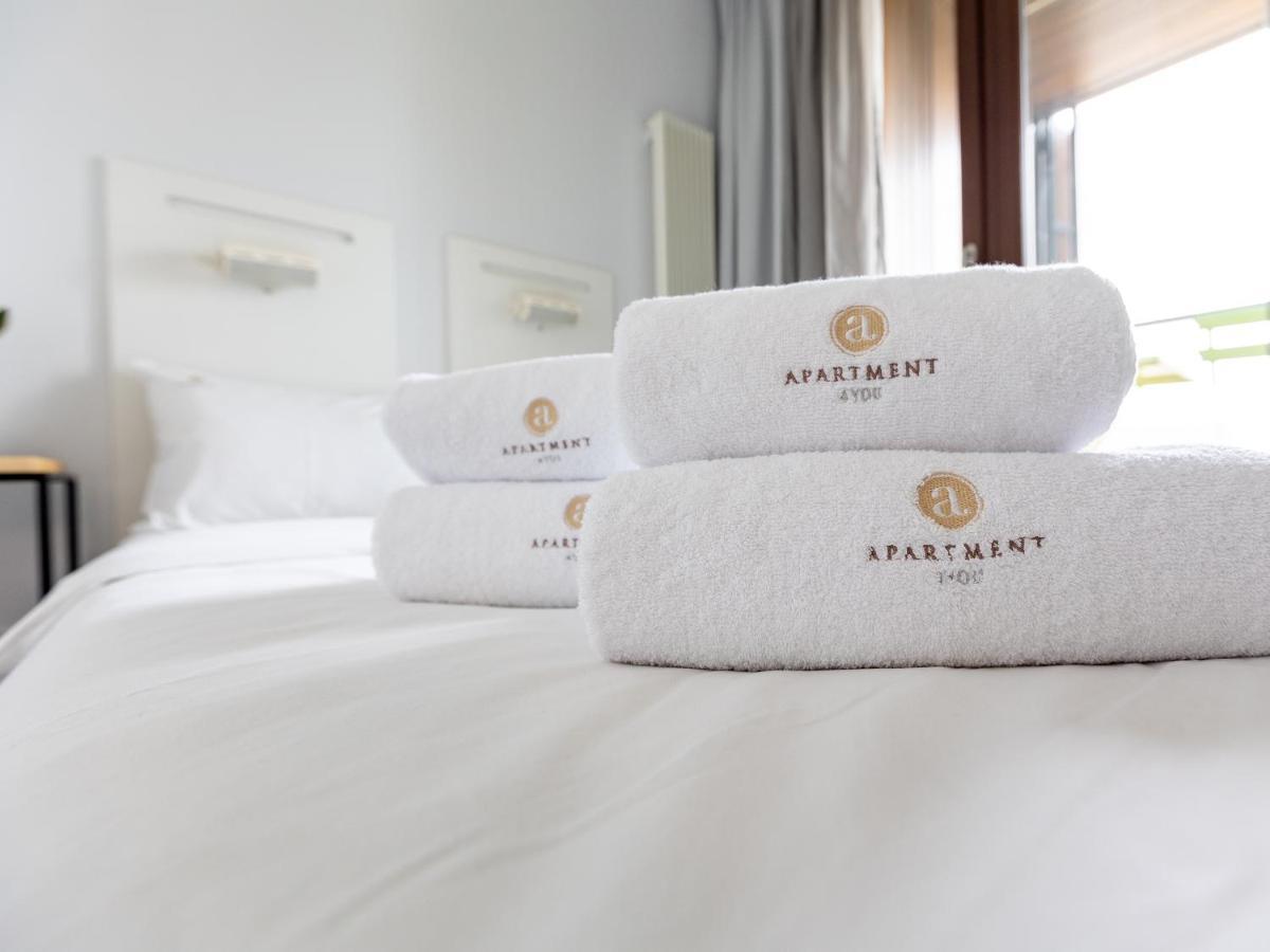 Kolejowa Aparthotel Warszawa Exteriör bild